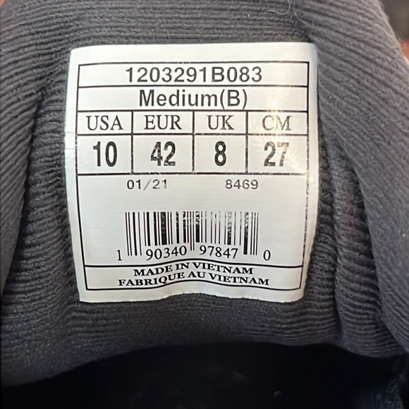 Brooks Adrenaline Cushion Support Sneakers - Picture 8 of 9